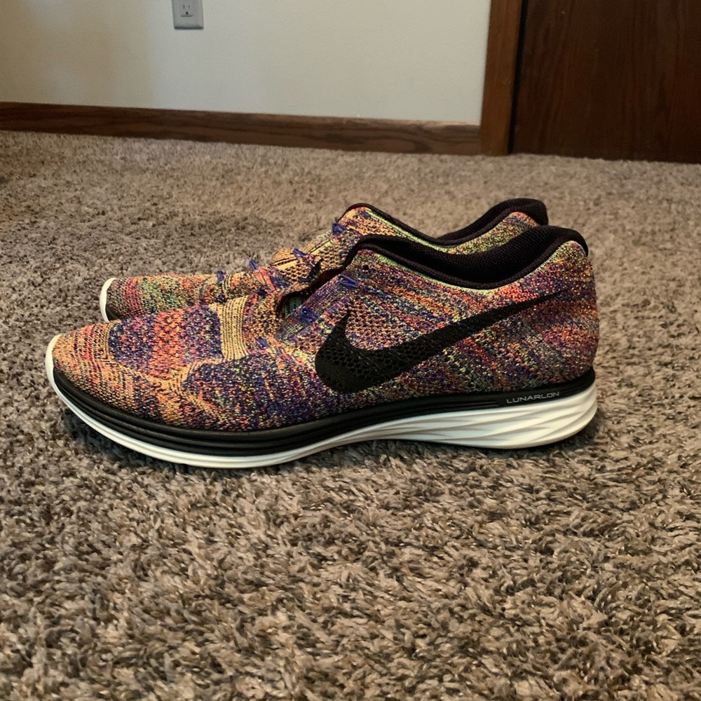 Nike Multicolor flyknit
